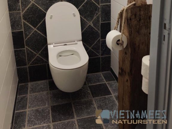 Vietnamees Hardsteen Soft Finish 20x20x2cm vloertegels toilet